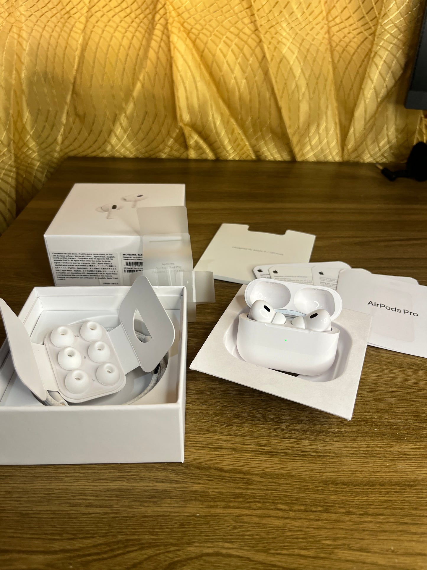 AirPods Pro 2 (Noise Cancellation) - USB C